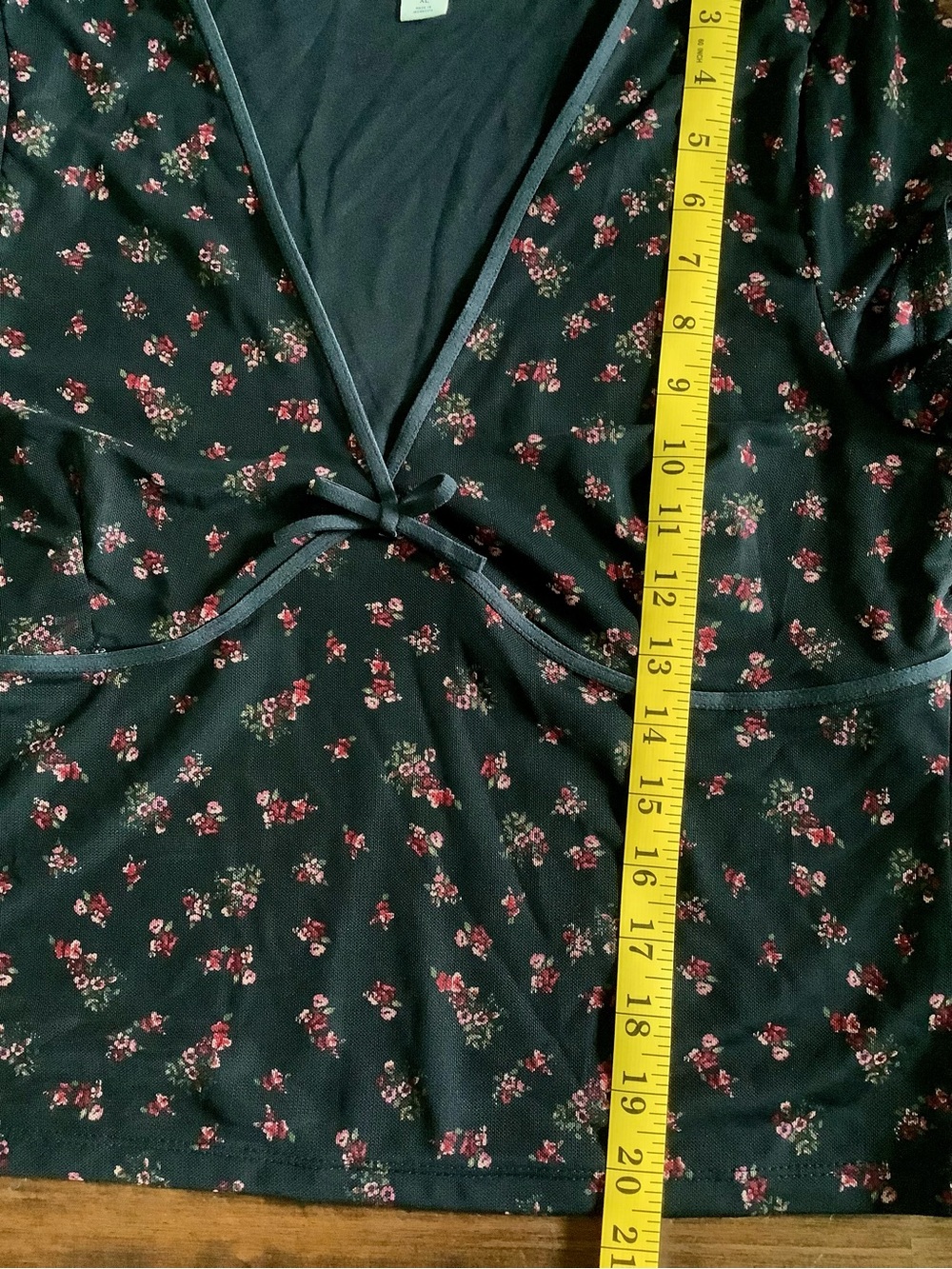 Aeropostale Black Floral Mesh Short Sleeve Tie-Front Top (Sz XL) NWOT - Picture 9 of 10